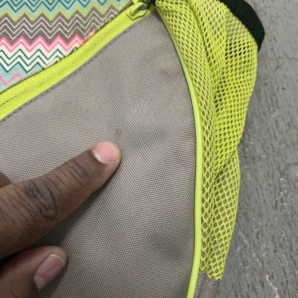 KAVU Rope Sling Backpack Bag Multi Color Zig Zag Print Men's‎
